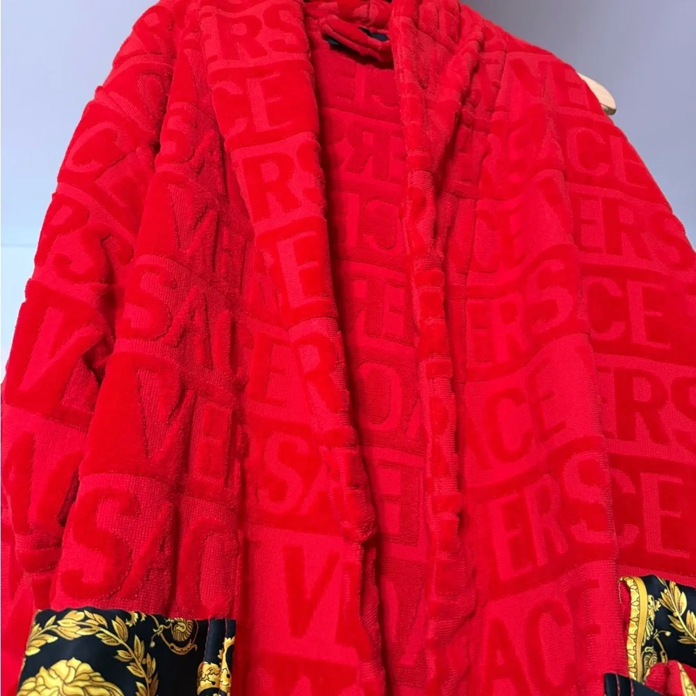 Versace Red and Gold Patterned Robe - Picture 3 of 4